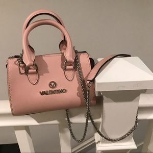 (SOLD!!!) A mini light pink (New) Valentino